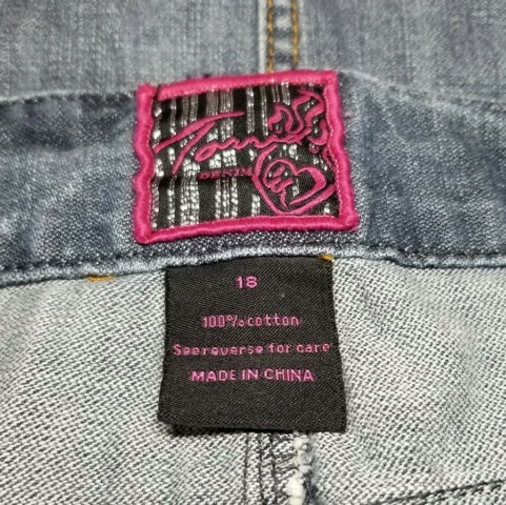 Denim Lace-Up Distressed Mini Skirt in Dark Blue - Picture 3 of 4